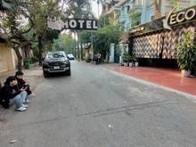 Hình ảnh Cho thuê biệt thự bán đảo Linh Đàm,  DT 300m, XD 130m, 4 tầng. 45 trệu