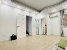 Hình ảnh Bán nhà đẹp Phùng Chí Kiên, 30m, 6T, 20m mặt phố, ôtô tránh 5m,4.8 tỷ