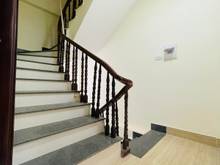 Hình ảnh Bán Nhà Đình Thôn Mỹ Đình 32m2/5T, kinh Doanh sầm uất giá 4.3 tỷ.