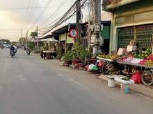 Hình ảnh Nhà bán Góc 2 mặt Đường (8mX8.5m) 1 Lầu Nhà Mới đường 6m Q. Bình Tân
