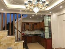 Hình ảnh Bán nhà 4 tầng 1 tum tại Bồ Đề, Long Biên, DT 32m2, gần đường ô tô.