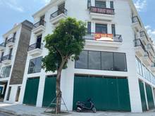 Hình ảnh Bán căn SHOPHOUSE SÔNG HỒNG lô góc xẻ khẻ, 81m2 đường 10m kinh doanh