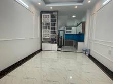 Hình ảnh Bán nhà ngõ 71 Tân Ấp, BĐ giá 1,5 tỷ, 22m2x3T, nở hậu, SĐCC