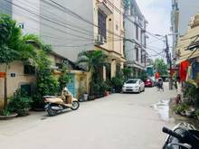 Hình ảnh Bán Đất Phú Diễn Từ Liêm 39m2 Ô Tô tránh lô góc ngõ thông giá 5.15 tỷ.