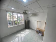 Hình ảnh Chỉ từ 3tr5-4tr, Có Ban công- cửa sổ thoáng,Khu Phan Xích Long,PN