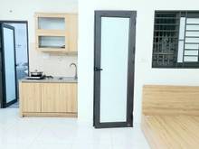 Hình ảnh phòng dạng studio rộng 30m2 - phòng thoáng mát, đủ đồ có máy giặt