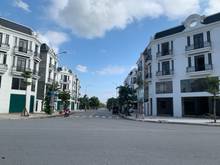 Hình ảnh Vỡ nợ nên bán cực kì gấp căn Shophouse Sông Hồng mặt phố Thành Trung