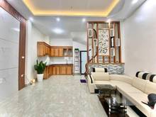 Hình ảnh Nguyễn Sỹ Sách, NHÀ ĐẸP MẶT TIỀN có 3 PN, 3 tầng, 3WC, kinh doanh tốt