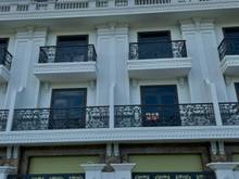 Hình ảnh Cặp nhà thô 1 trệt 3 lầu 190m2, mặt tiền đường F2, dự án Bửu Long 3.
