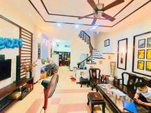 Hình ảnh Tôi cần bán nhà ngõ 21 Quan Hoa, 65m2 x 4 tầng, ngang 4.7m. Ngõ thông.