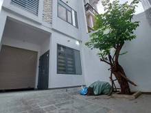 Hình ảnh Villa 3 tấm hẻm ôtô 1 sẹc An Dương Vương, gần Chợ Kiến Đức sầm uất