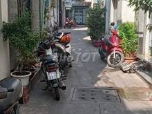 Hình ảnh Cho thuê nhà đẹp sạch sẽ hẻm Cách Mạng Tháng 8 gần mặt tiền 2pn 3wc