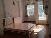 Hình ảnh Nhà Kiên Cố Kẹt Tiền Cần Bán Ở HXH 343 Bà Hạt Q.10