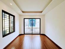 Hình ảnh **Bán nhà gần Phố Hồng Mai – 48m2 – KINH DOANH ÁC LIỆT – 8,7 Tỷ