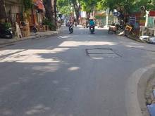 Hình ảnh Bán nhà mặt phố đê la thành, 6tỷ, 31.5m, kinh doanh tốt