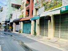 Hình ảnh trung tâm phú nhuận cần ra mặt tiền