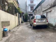 Hình ảnh Anh trai đang rất cần bán mảnh đất vuông vắn nằm tại tổ 7 Long Biên