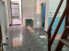 Hình ảnh Cho thuê nhà hẻm xe tải nhỏ Trần Nhân Tôn 3,5x16m Q5