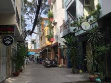 Hình ảnh Cho thuê nhà ĐẸP hẻm xe hơi Nguyễn Tri Phương 2 lầu đúc Q10