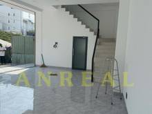 Hình ảnh Cho Thuê Nhà Sàn Trống Lương Định Của Ngang 10m Giá 70 Triệu