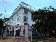 Hình ảnh Bán biệt thự đơn lập góc khu Tấn Trường, Phú Thuận, Quận 7