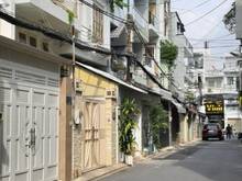 Hình ảnh Nhà 3 tầng giá rẻ HXH Nguyễn Xí P13 Bình Thạnh
