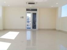 Hình ảnh cho thuê nhà  nguyễn hồng đào 7,6x16m. Trệt lửng 2 lầu. Trệt lửng suốt