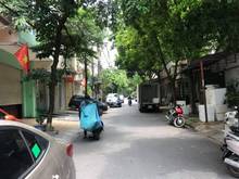 Hình ảnh Bán nhà C4 sát Ngoại Giao Đoàn, ô tô vào nhà, ngõ thông, 50m2, MT 4.5m