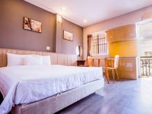 Hình ảnh Studio mới xây có ban công ngay q1🏢