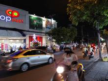 Hình ảnh NGUYỄN ẢNH THỦ, HÀ ĐẶC 4 tầng Kiến Trúc Tây, HẺM XE TẢI, còn 7 Tỷ.