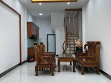 Hình ảnh Bán nhà ngõ 197 Hoàng Mai, 34m2x5T lô góc 2 mặt thoáng, cách ôtô 10m