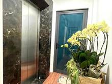 Hình ảnh Bán nhà đẹp thang máy, vỉa hè ô tô tránh quận Đống Đa giá 11.2 tỷ.