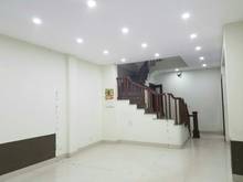 Hình ảnh Cho thuê nhà MP Chùa Quỳnh, 190m2, mt 6m, 27tr/ tháng.