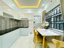 Hình ảnh Nhà đẹp cần bán gấp khu vực đường Nguyễn Xí, q. Bình Thạnh