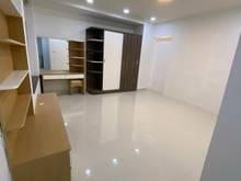 Hình ảnh Thanh lý gấp nhà đường Lạc Long Quân - P.9 - Quận Tân Bình