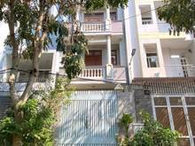 Hình ảnh Cho thuê nhà trong KDC Bình lợi full nội thất. dt 5x20m 1 trệt 3 lầu.
