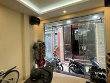 Hình ảnh Bán nhà đẹp nội thất 5 sao 44m2 quận Tây Hồ, giá 3.95 tỷ.
