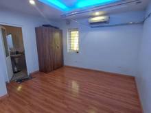 Hình ảnh Bán nhà riêng mặt ngõ Quỳnh quận Hai Bà Trưng 30m 5 tầng giá gần 3 tỷ.