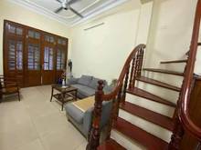 Hình ảnh Bán nhà ô tô đỗ cửa gần mặt phố Giảng Võ 34m2, giá 5.7 tỷ.