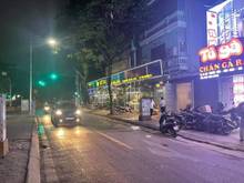 Hình ảnh Bán nhà  mặt phố kinh doanh 52m2 quận Cầu Giấy, giá 12.4 tỷ.