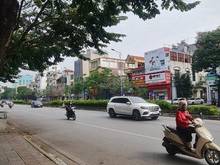 Hình ảnh Bán Nhà Mặt Phố Nguyễn Văn Cừ 100M2, Full Nội Thất_K.Doanh. Chỉ 30 Tỷ