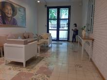 Hình ảnh Bán tòa nhà Hầm, 7 tầng góc 2MT đường Nguyễn Cửu Vân, giá cực tốt.