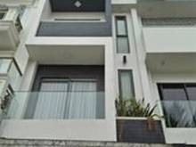Hình ảnh Bán Nhà Mặt Tiền 5Tầng Hiếm, Vừa Ở Có  33Triệu, Đinh Công Tráng, Quận1