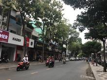 Hình ảnh Bán nhà MT quận 1. Bán nhà MT đường Nguyễn Văn Thủ, Q.1. DT: 13x26m,