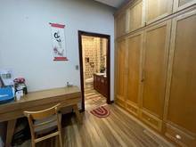 Hình ảnh Bán biệt thự sân vườn giáp sông SG Q2 DT 170m2 hầm 3 Tầng