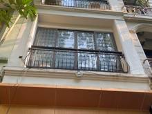 Hình ảnh nhà Kinh doanh, văn phòng Nguyễn Xiển DT 60m2, 5T, MT 5m, 20tr/th