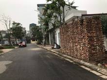 Hình ảnh Chính chủ bán lô đất đấu giá Cự Khối dẫy TT7 giá Trang MB66.COM Chính Thức - MB 66 Uy Tín