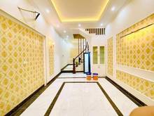 Hình ảnh Cho thue nhà ngõ phố Nguyễn Thị Đinh 5 tầng thông sàn làm vp, spa,...