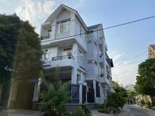 Hình ảnh CHDV khu Villa Vip Đường Phạm Huy Thông, P7, DT 7x15m, 4 lầu, HĐT 50tr
