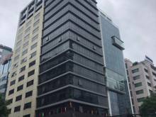Hình ảnh Tòa Nhà Mặt phố Hoàng Quốc Việt, Cầu Giấy, 230m2 x 10T, gần ngã tư.